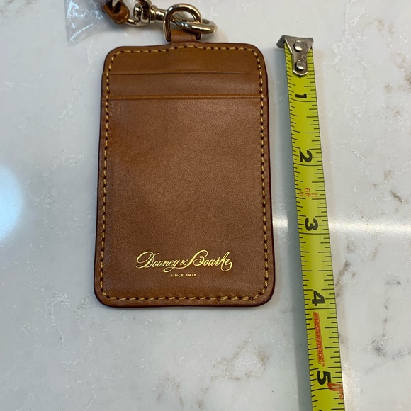 NWOT Dooney & Bourke Brown Leather Card Holder Lanyard - Picture 5 of 5